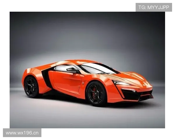 扬尼斯家隔壁都在攒钱，他却又买了辆天价跑车，简直普通人活成两种命！